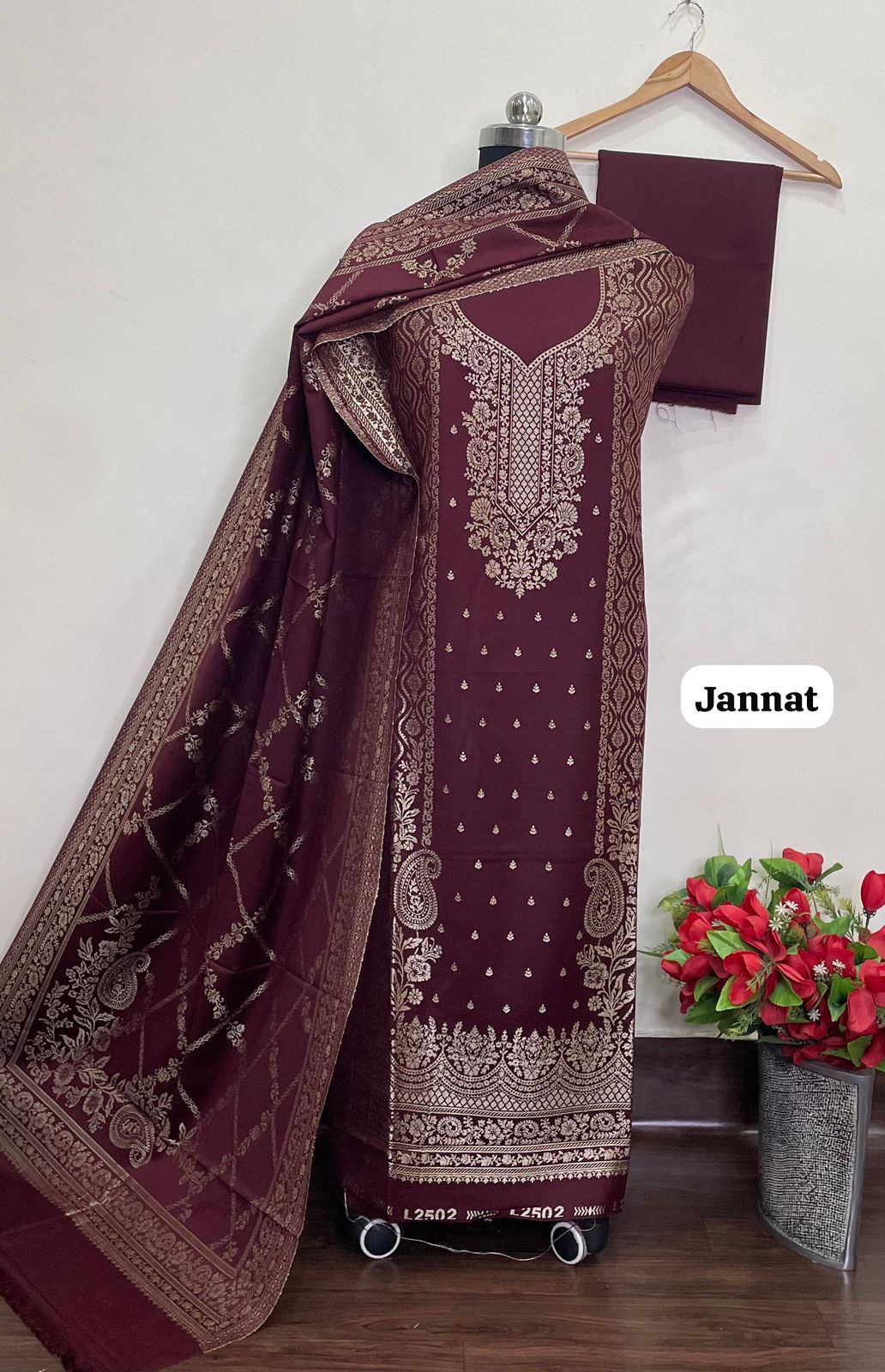 Jannat Pure kaani Weaving Suit woollen